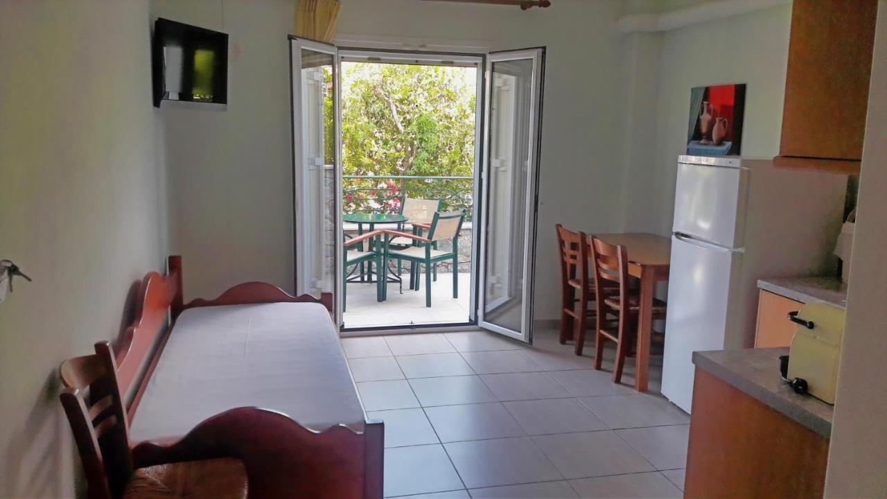Vasiliki Apartments Ступа Экстерьер фото