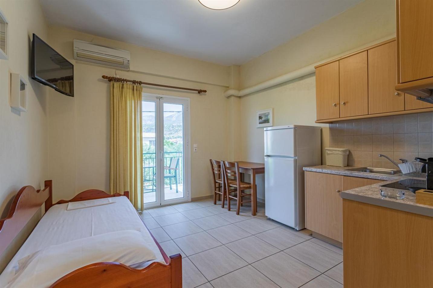 Vasiliki Apartments Ступа Экстерьер фото